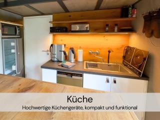 TinyHousebeiDresden unser größtes winziges Häuschen für bis zu 7 Personen, Kaminofen, große Terrasse - Nähe Sächsische Schweiz - Von Juni - September Mindestmietzeit 1 Woche Sa-Sa - 8