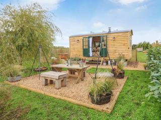 Poppie's Shepherd Hut - Uk50227 - 0