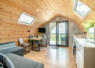 Firtree Farm Lodges - 3