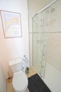 Studio neuf parking gratuit 15 minutes de Lyon - 2