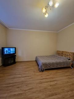 Apartment on Kravchuka, 11b - 3