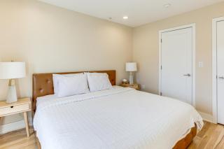 3-Story Philly Townhouse 2 Mi to University City! - 1