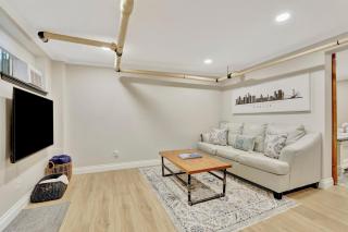 Modern Comfort in Historic Denver - 6