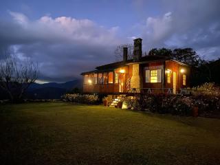 Cabana na Montanha - Vista Impressionante - 9