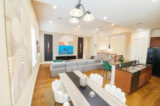 Private Pool Private Garage Galleria Home - 3