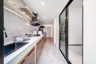 Villa 35 Wongamat 4BR, 300m from BEACH - 1