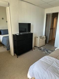 Cozy Comfy with AMAZING NYC Views 15min to Manhattan T SQ - 8