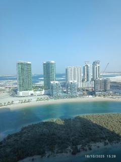 Modern Fully Furnished Studio Apartment in Hydra Avenue - 5