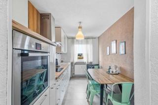 Modernes City Apartment mit Aussicht und WLAN - 7