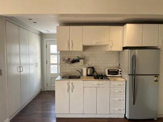 Modern chic rooftop studio - 3