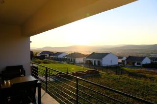 Rolling Hills Holiday Haven - 1