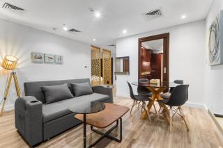 Prime Dubai Marina Spot - Beach, Dining and leisure - 9