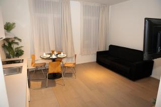 Studio 003 Avenue Louise - 2