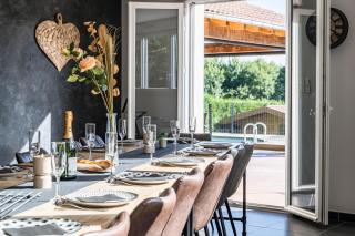 L'écrin de Xattys - Gîte haut de gamme avec SPA, Terrain de pétanque, Piscine et Baby-foot - 8