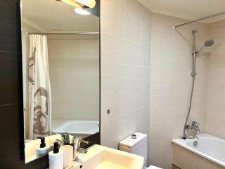 Sea View 2-bedrooms Apartment - 2
