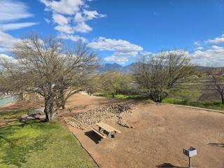 55 Plus 2-bedroom, 2-bathroom Townhouse in The Springs at Santa Rita - 6
