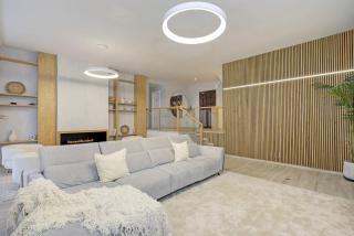 Home4u Mediterranean Sea Views Villa Alkaff - 5