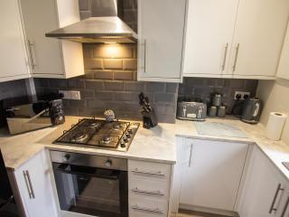 Pitchside Quarters - 8