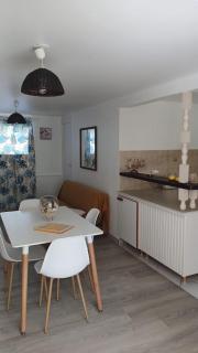 Relaxing setting in harmony with nature - 9