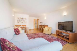 1-minute walk to the Metro and 2 to the Supermarket - Lisbona - 7