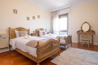 The Royal Tower View Elegant 3BR in Zamalek - 5