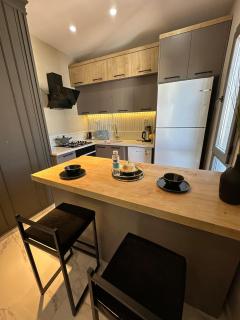 Stylish Loft Apartment with Private Terrace - 1