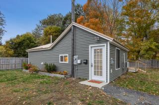 Cozy Home in Pittsfield - 1
