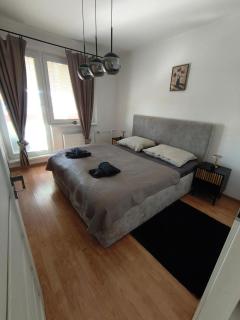 APARTMÁN - 3 izbový byt - 4