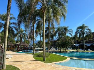 Apartamento no Condomínio Resort CostaBella - 1