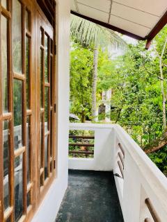 Rest and Recharge homestay airport transit katunayaka - 1