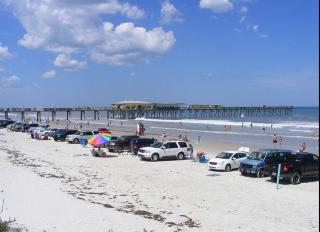 Cozy newly remodeled studio just steps from beach - 9