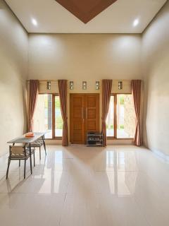 Villa Restu 5 Cozy 2BR Mountain View in Puncak - 7
