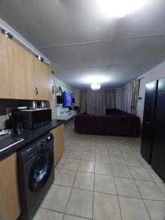 Lubsman Apartments - 3