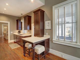 Southern Elegance Main House - 2