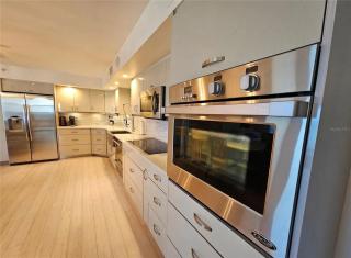 Seaside Luxury Escape on Longboat Key - 5