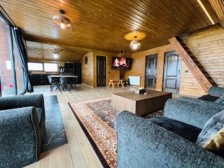 A-Frame Retreat Vulcan - 3