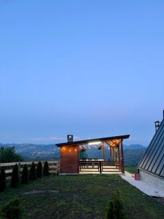 A-Frame Retreat Vulcan - 2