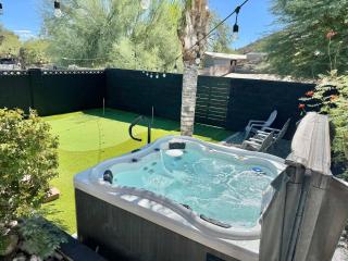 Putt & Pool Paradise - 2