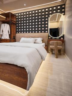 Jeffreys Apartments - 4