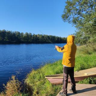 Ivalo Northern Lights Riverfront Cabin Lapland Sauna Hot Tub Near Airport - 4