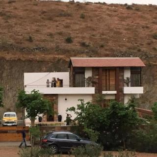 Hills and dales by Olivstays - 4