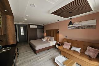 Epic Suite 210 Deluxe Aeropuerto - 4