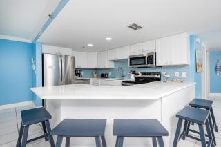 Phoenix VI 6705 condo - 6