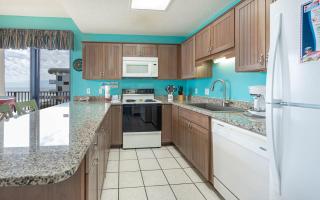 Phoenix VI 61401 condo - 7