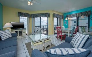 Phoenix VI 61401 condo - 5