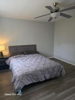 2 bedroom house available - 0