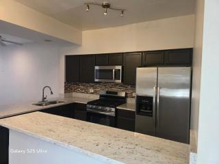 2 bedroom house available - 1