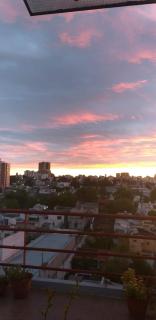 Departamento luminoso con balcón terraza y vista abierta - 5