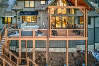 Sunset View Retreat at Eagles Nest - 7