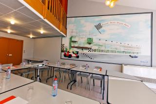 Cit'Hotel Du Circuit - Magny-Cours - 5
